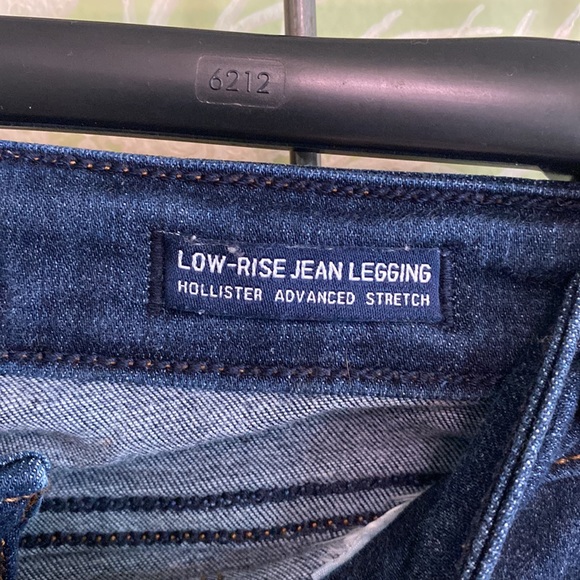 Hollister low rise jean leggings* - Picture 3 of 4